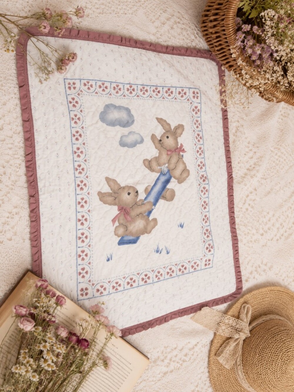 Vintage Bunny Seesaw Quilt Throw - Cream, Tan